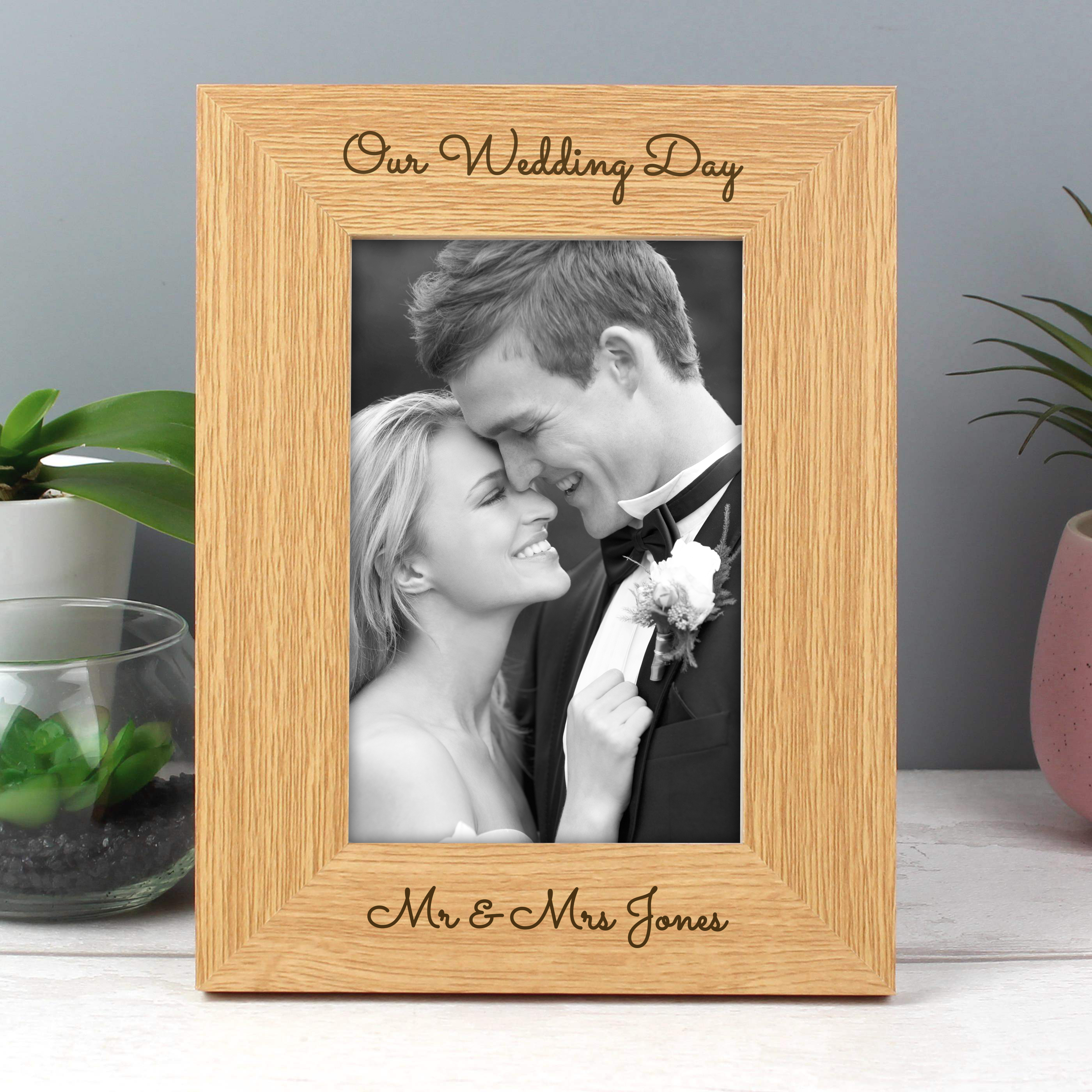 Personalised Wooden 6x4 Photo Frame with Free Text